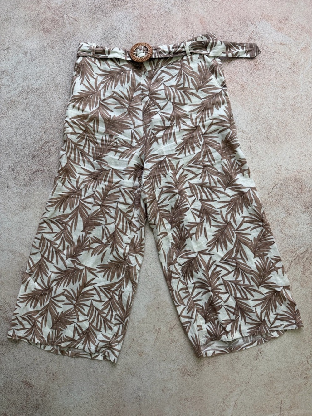 Wide Leg Palm-Print Linen Blend Pants - Taupe/White
